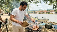 A una hora de Buenos Aires, una playa sobre el Paraná: así se vive Lima (Zárate)