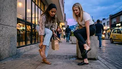 Verano 2026 en Colombia: los zapatos planos que están reemplazando los tacones